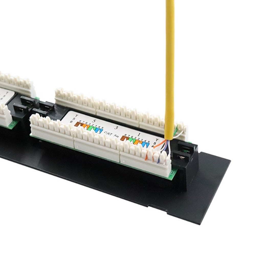 Patch Panel Cat6 - لوحة توصيل مثبتة على الحائط بـ
