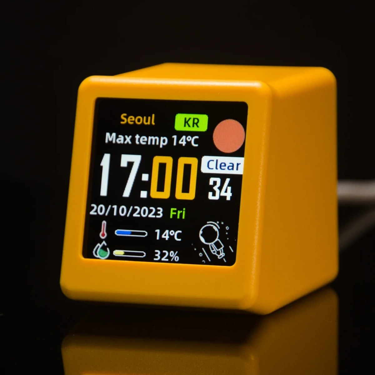 ساعة رقمية مبتكرة فائقة الروعة - مراجعة Cool Office Tech Gadgets وسعره